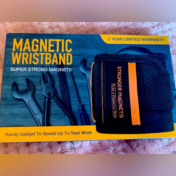 Magnetic Wristband, New in box, it’s like another hand! Helps hold tools! - Picture 1 of 5